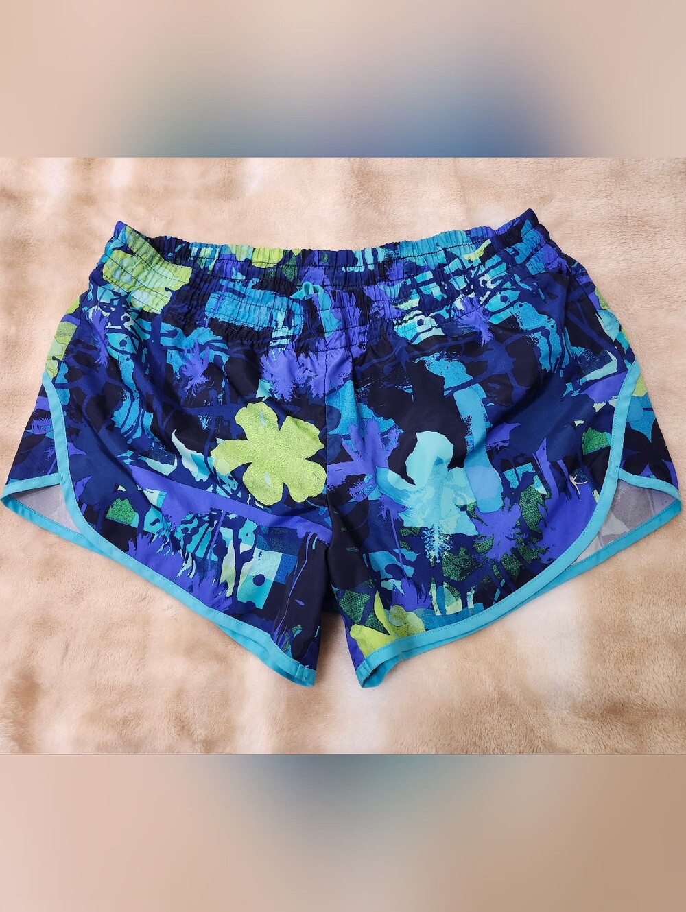 NWOT Athletic Running Gym Workout Shorts Multicolor Women Large 10/12